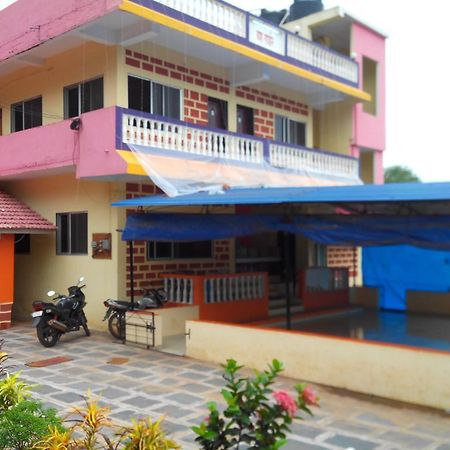 Yash Garden Residency Hotel Ganpatipule Exterior foto